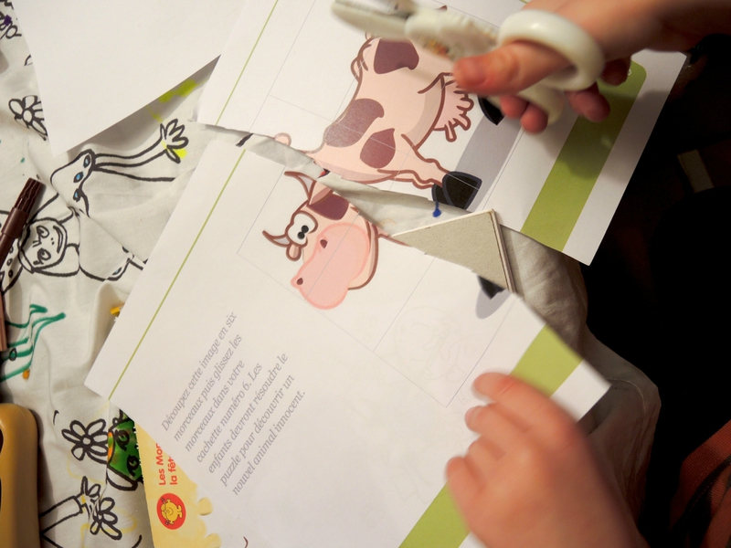 Activité pour occuper les enfants : organiser une chasse au trésor avec Chasse O Trésor ©aunomi