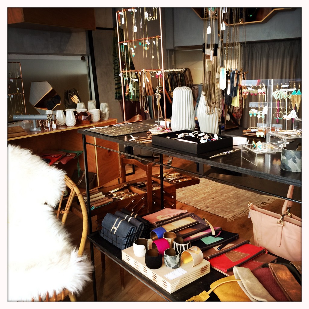 Boutique_ameska_aunomi_2