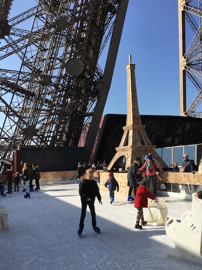 Patinoire Tour Eiffel Paris ©aunomi